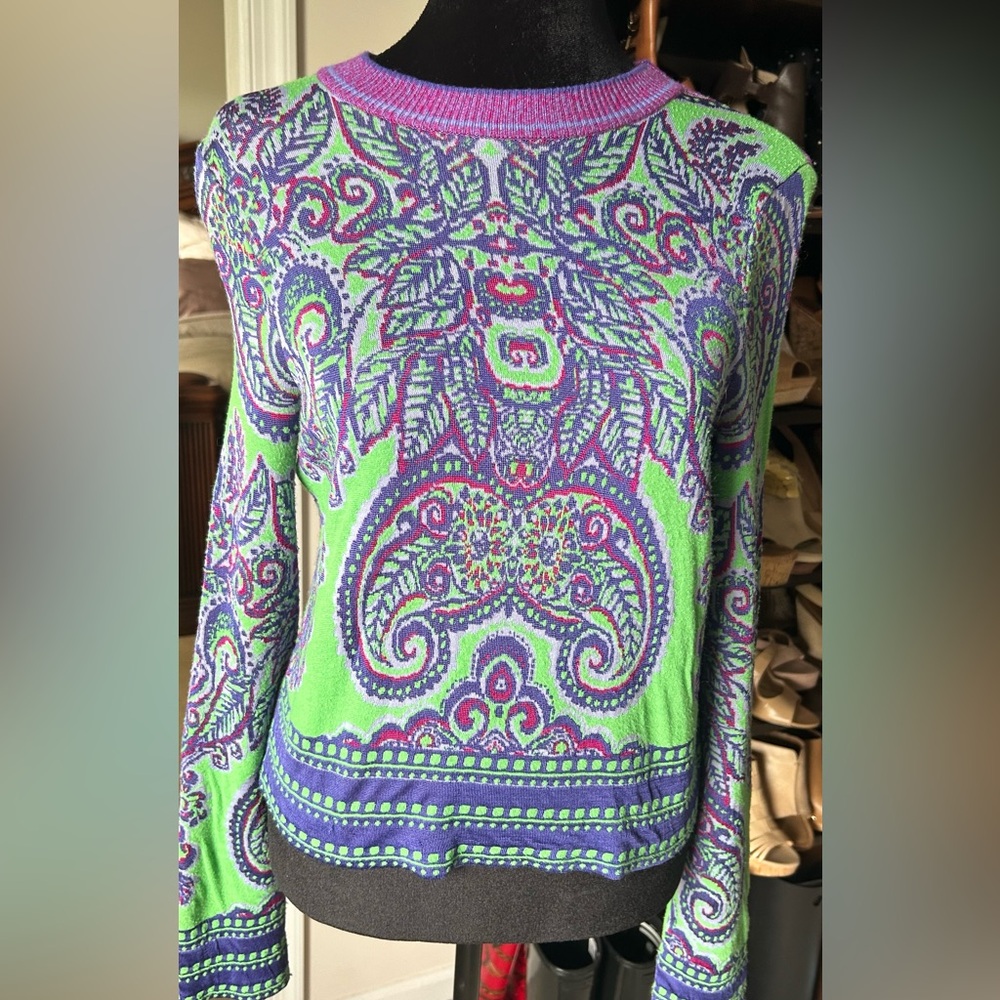 Free people sweater
